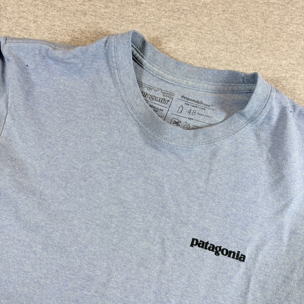 Patagonia Responsibili-Tee Mens XS Blue Fitz Roy Trout Graphic T-Shirt